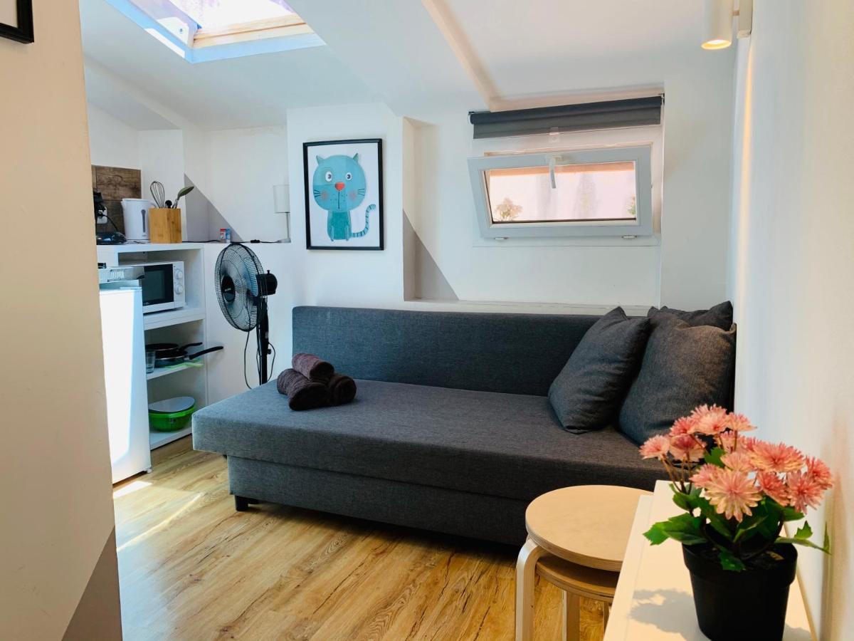 Couronne Studio Aix-en-Provence Extérieur photo
