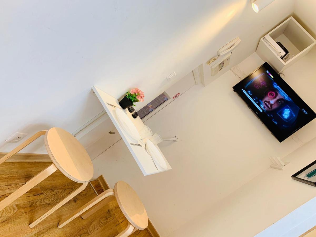 Couronne Studio Aix-en-Provence Extérieur photo