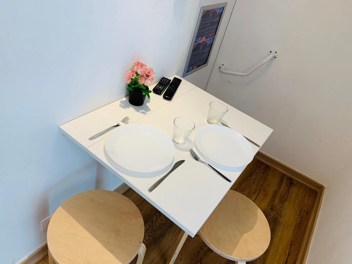 Couronne Studio Aix-en-Provence Extérieur photo